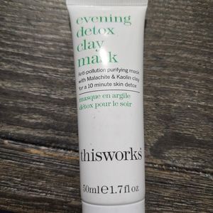 BRAND NEW/Still sealed, thisworks evening detox clay mask